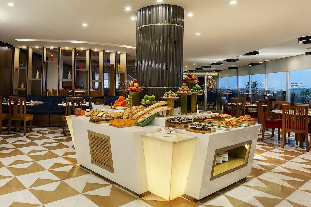 Sarovar Portico Outer Ring Road Bangalore Exteriör bild