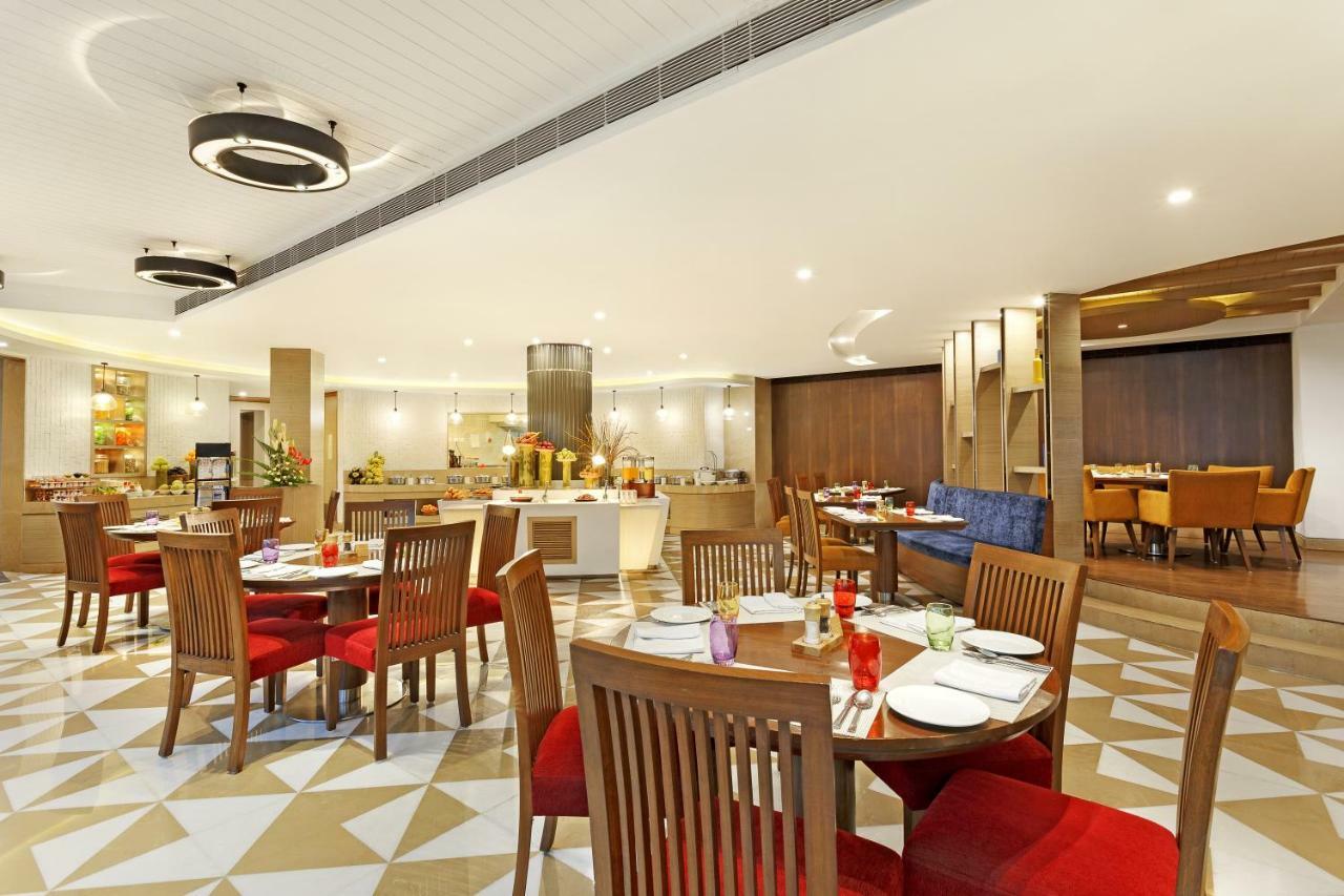 Sarovar Portico Outer Ring Road Bangalore Exteriör bild